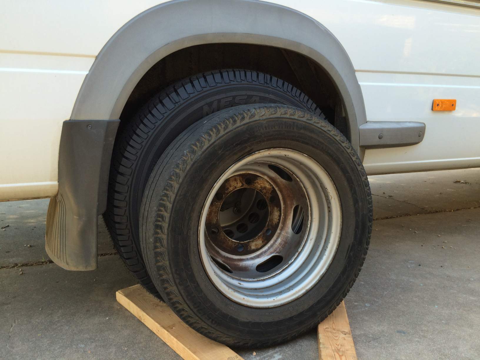 Sprinter 15 and 16 inch wheel